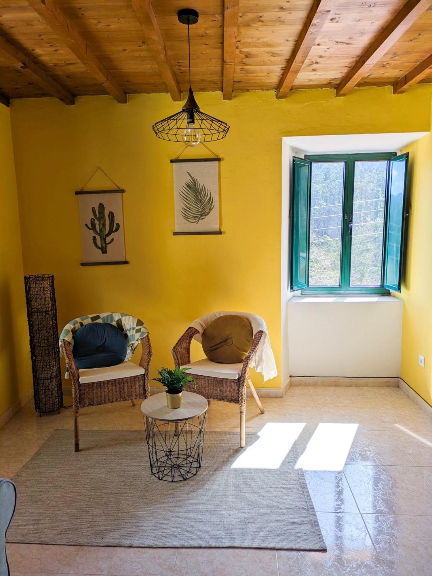 A Casa Do Porto Cerca De Cedeira Y De La Playa De Pantin Villa Valdovino Luaran gambar